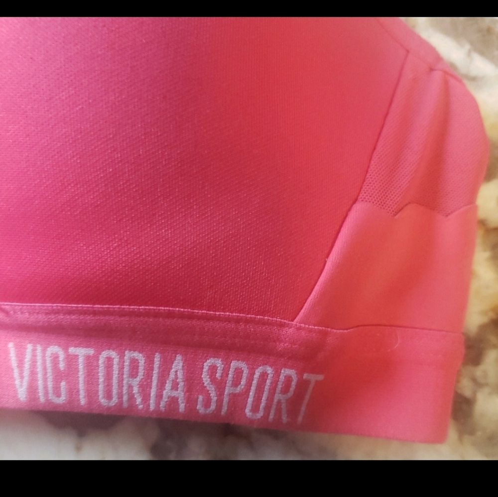 Assorted Bra Bundle - image 4